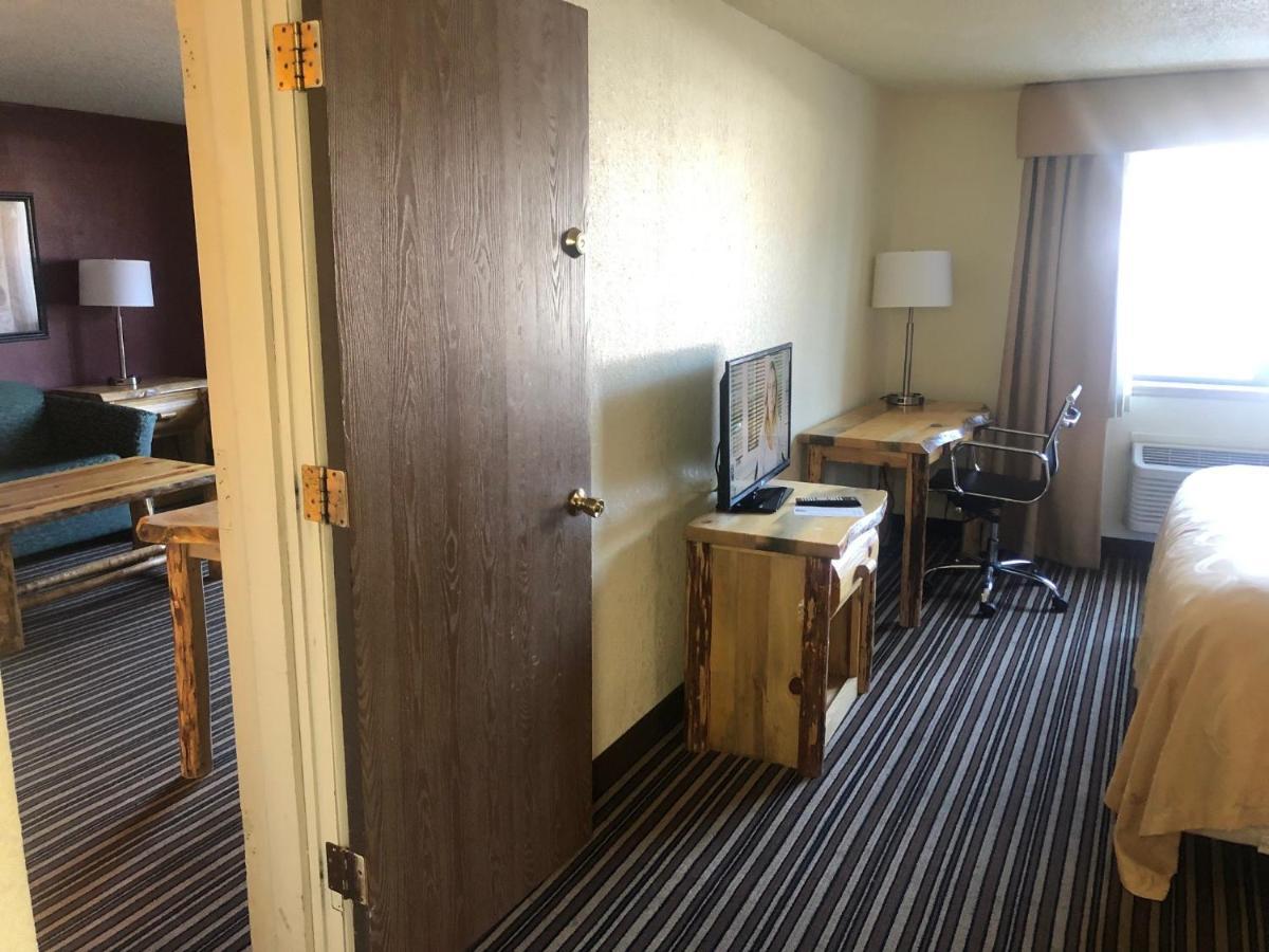 Studio 6 Suites Butte Mt I-90 I-15 المظهر الخارجي الصورة
